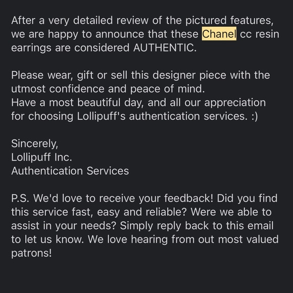 Chanel CC resin button earrings - Picture 10 of 10